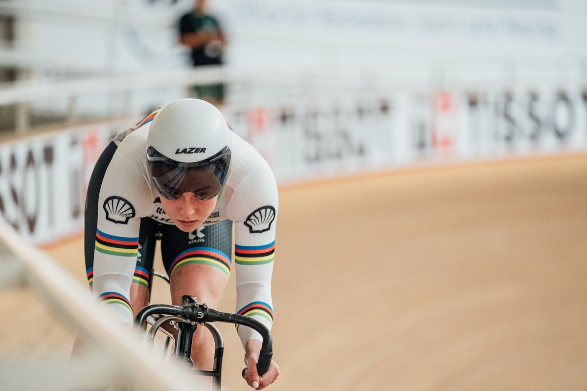 BritishCycling's tweet photo. Madison magic Down Under 💫

Great Britain added another gold to their medal tally on the second day of competition at the UCI Track Nations Cup round in Adelaide.

Elinor Barker and Katie Archibald claimed gold in an expertly ridden women’s Madison. The British pairing dominated the race with their impeccably timed changeovers helping them to take maximum points in five of the 12 sprints. Neah Evans and Sophie Lewis put in an equally impressive ride in the green Team Inspired skinsuits, but were edged off the podium in the final sprint and had to settle for fourth.

Jack Carlin progressed through the keirin rounds nicely as he looked to add to his team sprint bronze from yesterday, but was unable to hold on to a podium place and finished fourth. Joe Truman and Hamish Turnbull were both edged out in their respective heats, but will be back for the individual sprint tomorrow.

Ollie Wood and Will Tidball got some important racing in the legs in the men’s omnium. After middle-order finishes in the scratch, tempo and elimination races for both, Will moved himself up to seventh overall in the points race with two late sprint wins and a lap gain. Ollie unfortunately crashed late on and finished 11th overall.

Following their team sprint victory yesterday, Emma Finucane, Sophie Capewell, Katy Marchant and Lauren Bell all qualified for the individual sprint convincingly, but were unable to advance past the quarter finals. They go again in the keirin tomorrow!

Medal tally // 🥇 3 | 🥈 1 | 🥉 2 

#TissotNationsCup | @UCI_Track