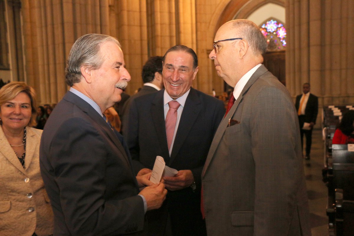 TCESP's tweet image. O Presidente do TCESP, Renato Martins Costa, participou neste sábado, 3/2, da cerimônia inter-religiosa em alusão às comemorações do sesquicentenário do Tribunal de Justiça de São Paulo (TJSP)., realizada na Catedral Metropolitana da Sé. 

#tjsp #tcesp #tribunaisdecontas