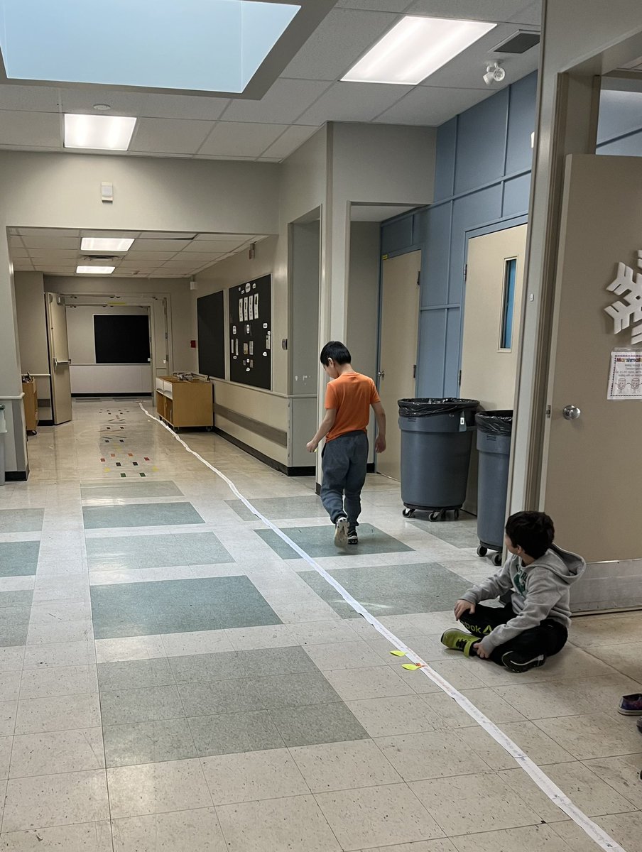 BPSHAWKS2's tweet photo. Grade 2 created a number line to 1000.  We were amazed by how long this number line was!  We practiced finding numbers to 1000 using this number line.
#BPSHawks2
#BPSHawkslearn https://t.co/ZC65JSYhGL