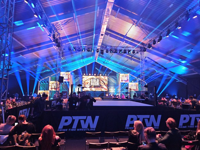 Dzisiaj troszkę inaczej niż zwykle.  😋👌 https://t.co/faiCPk9Mwd