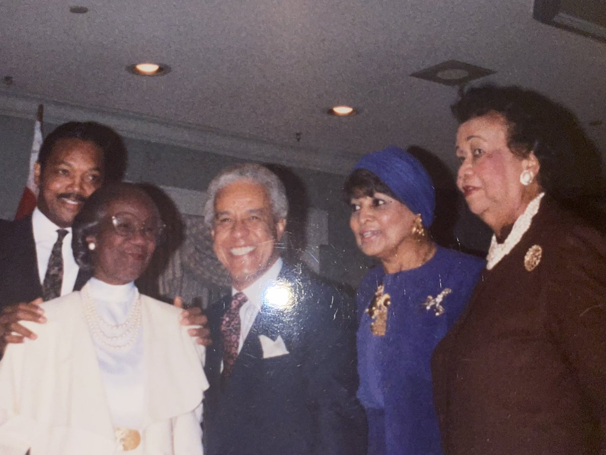 DollyDavis14's tweet photo. Black History Month memories attending an NPCBW luncheon in DC. Surrounded by greatness! https://t.co/JCk0jOJgwz
