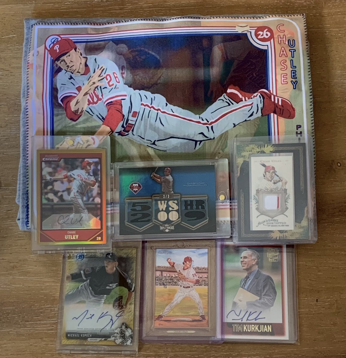 debbie25lw's tweet photo. The @FishtownShow was GREAT for the Utley PC! Had a great time today #collect #thehobby #utley https://t.co/QVVtWb6YMd