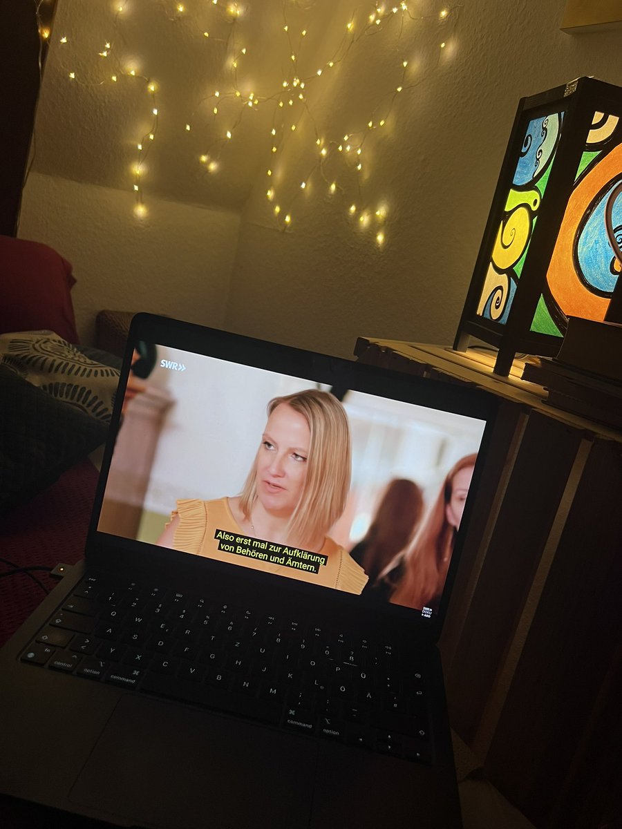 Auch drei Jahre später noch eine absolut tolle Doku 🥰 : youtu.be/U8MWPzPg6ag?si…