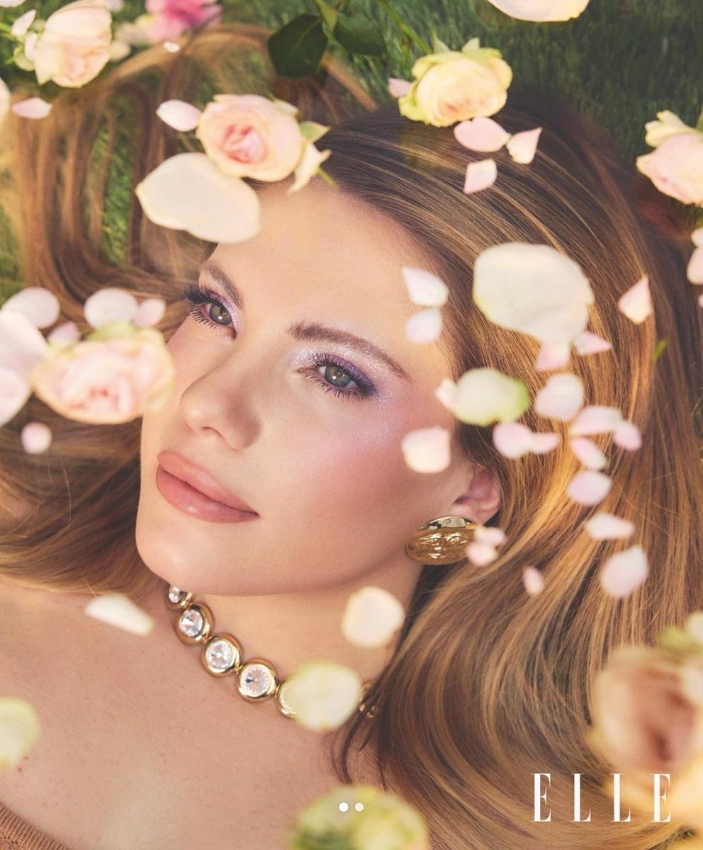 Eda Ece x ELLE Türkiye 🤍🧿