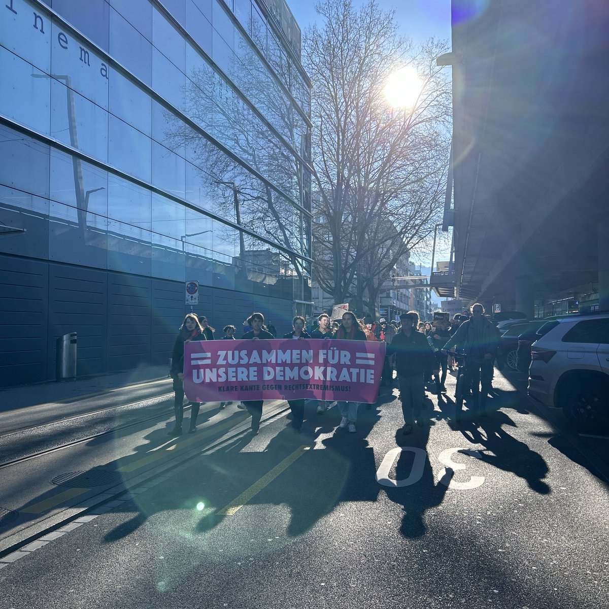 Auch Zürich hat ein Zeichen gesetzt gegen Rechtsextremismus &amp; für eine starke Demokratie. Danke! 🩷