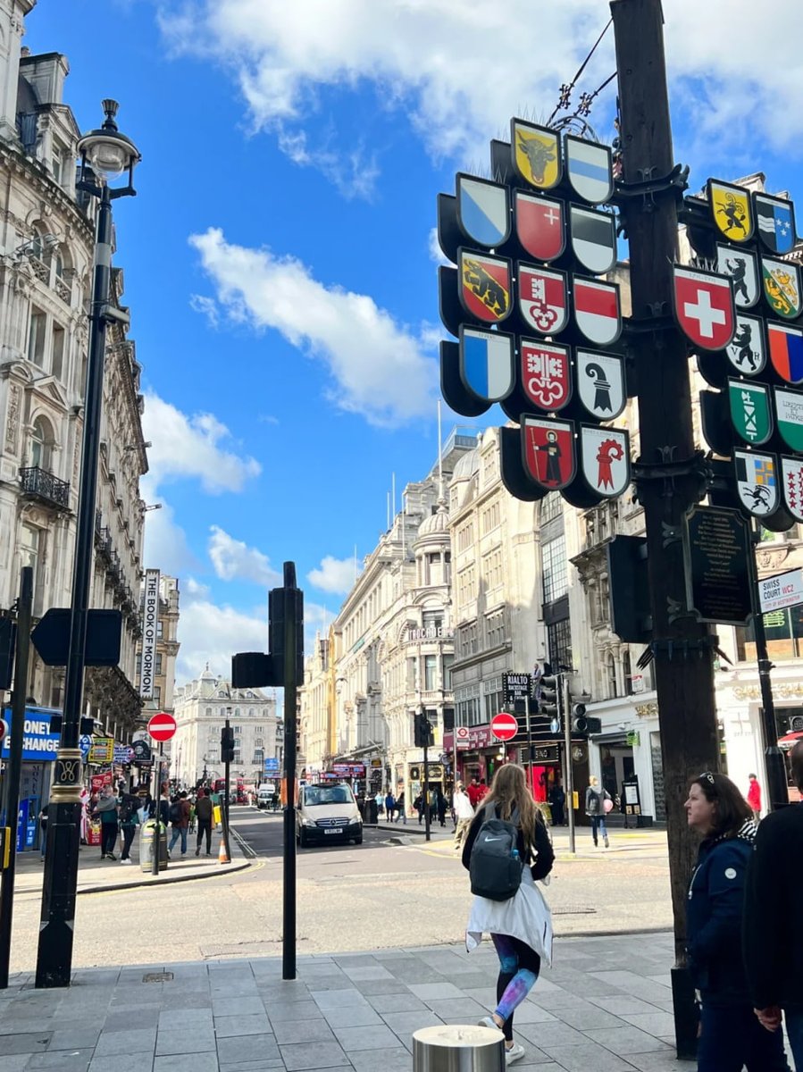 rupertdenoga's tweet photo. London is history; It is a city full of culture and attractions. And there's no better way to capture the essence of a city than to capture it well. https://t.co/NBZqXdvK7V