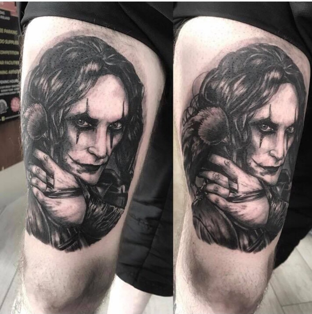 HorrrorAnMemes's tweet photo. #TheCrow #BrandonLee #tattoo #tattoos https://t.co/B68SMSpws0