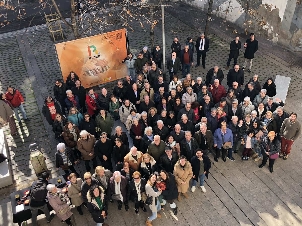 recercoop's tweet photo. Que bé haver celebrat avui que ja som moltes persones les que formem part de Recer! Gràcies a tothom que ha fet possible aquesta #FestadeRecer 🥰

#recercoop #acompanyamentveïnal
#ESS #ESSBages https://t.co/ekQS0S2Yij