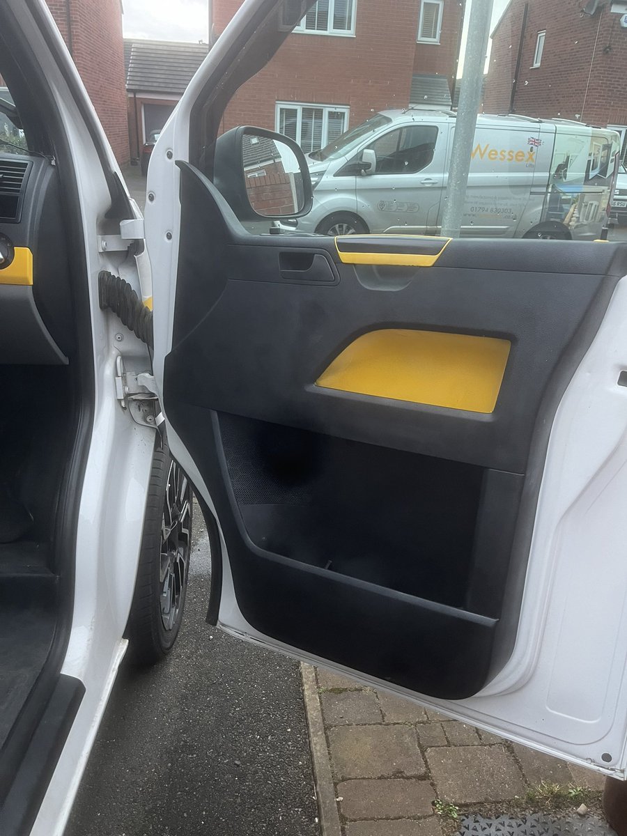 Busy day of DIY with the camper van! Changed the sliding door roller because the old one had seized up and spruced up the door cards!