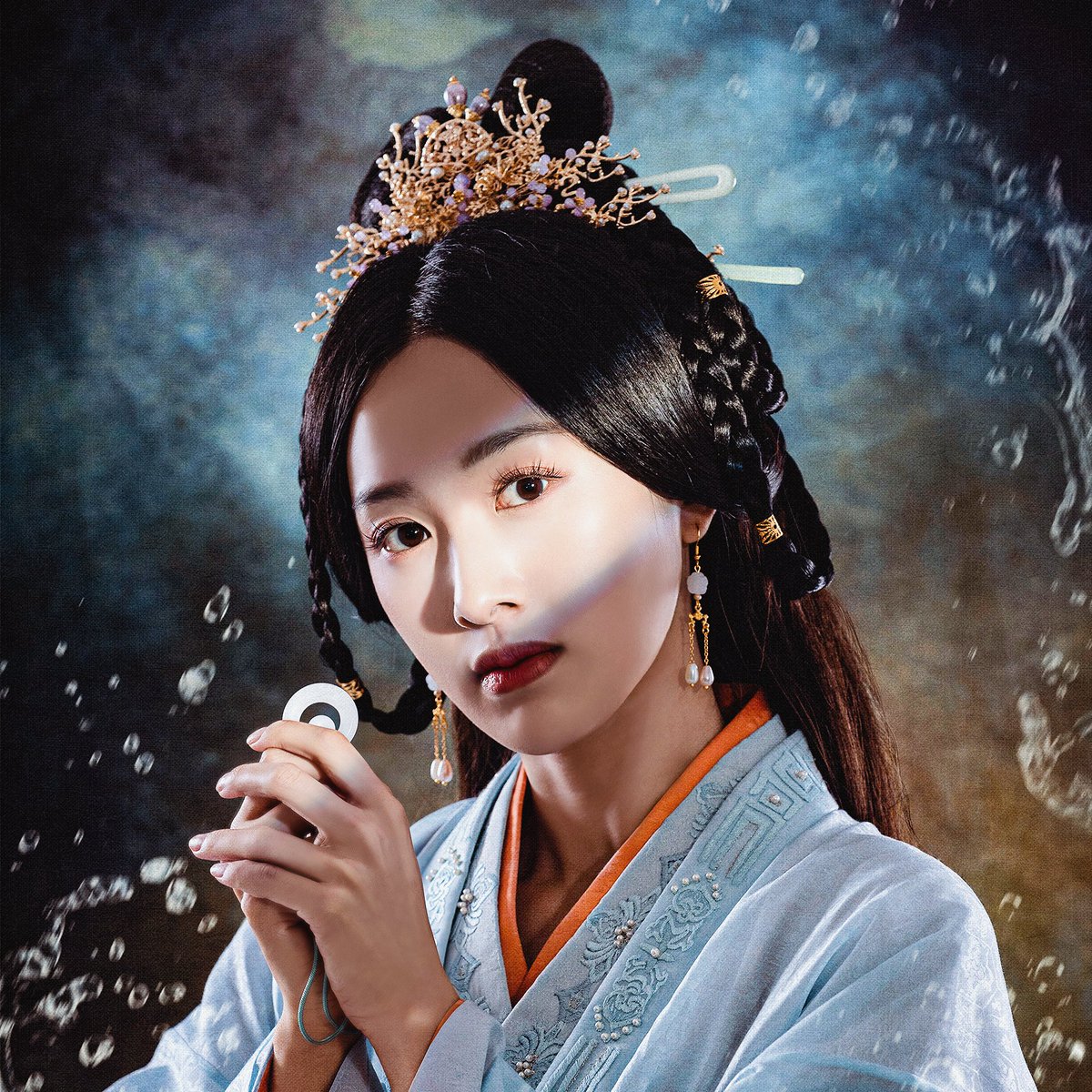 darkrivertes's tweet photo. O drama #PleaseRememberMe (#ๆฒณไผฏ็ฅญ) lanรงa poster e anuncia oficialmente elenco, enquanto terminar as filmagens.
Protagonista: #YangZe e #ZongYuanYuan (sem ordem especรญfica)
Elenco com #ZhangFeiFei, #WangYani, #WangJiamao, #Xiyang e #Mingyue
Sinopse ๐ https://t.co/tlSKcLG8pq