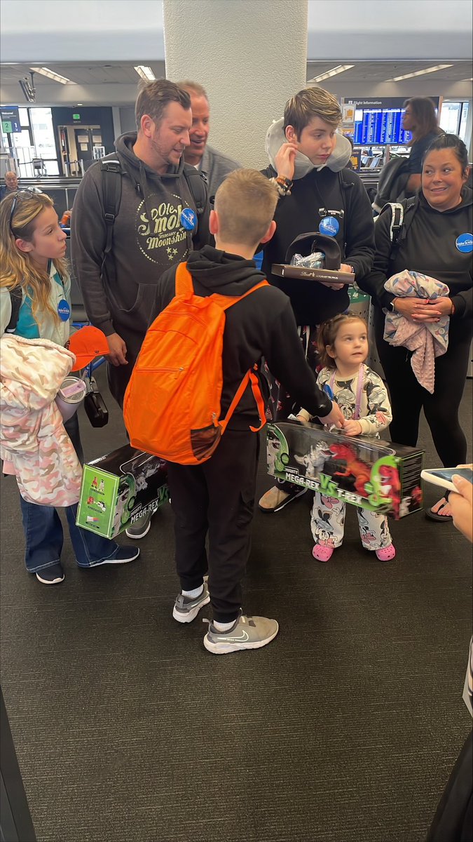 Gold( Liben W) tweet media