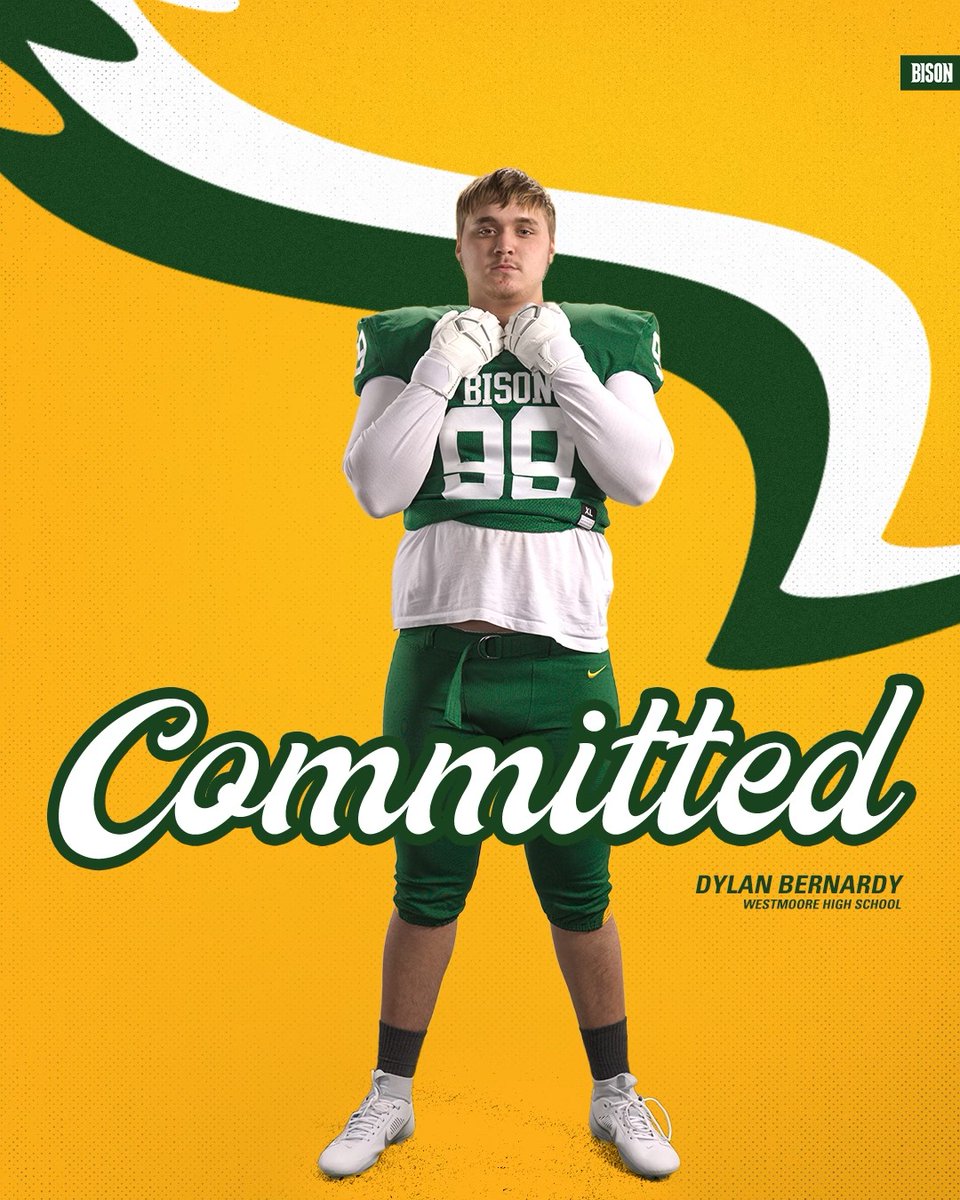 It's official!!🦬💚💛 #OBU
I appreciate all the coaches who recruited me! @westmoorejagsfb @lowill99 @FBCoachLeonard @Zach2Blevins @TimGrantham8 @CoachVRedd @WHSCoachHop @CameronPound @hurley_27 @CoachA07 @Otislewisjr @jd_mccoy