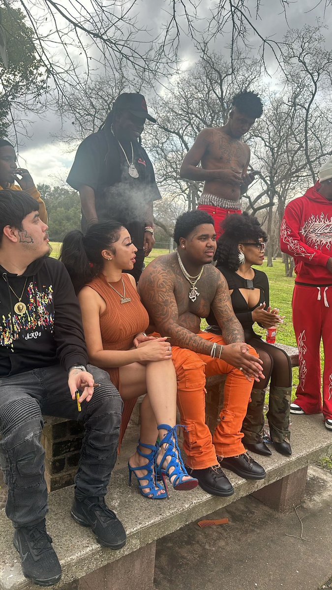 SaxkBoyKd 🦇🔥 tweet media