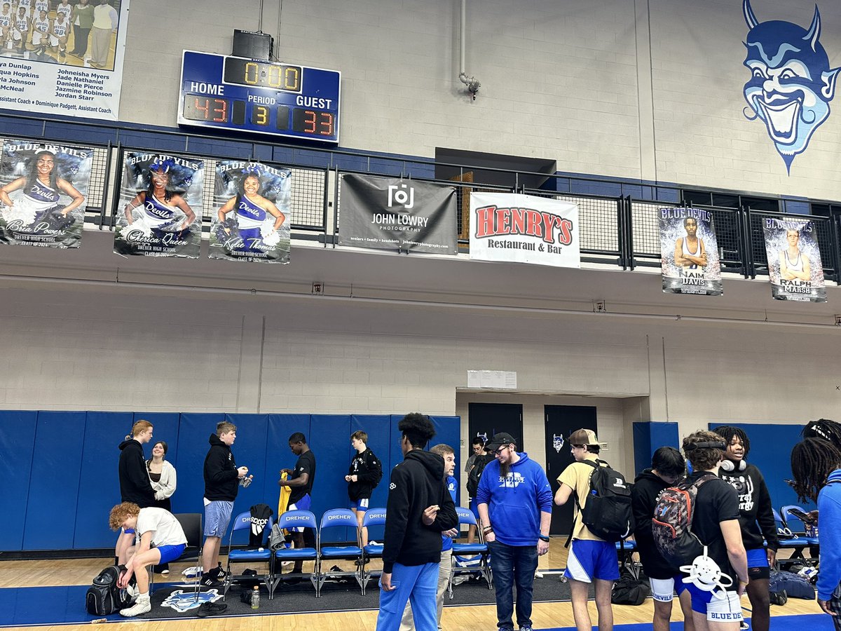dreherathletics's tweet photo. @WrestlingDreher advance to the 3rd round at home on Monday. #MatDevils @dreherbooster @DreherHigh opponent will be winner of Lake City/Loris. https://t.co/zGoTyucACQ