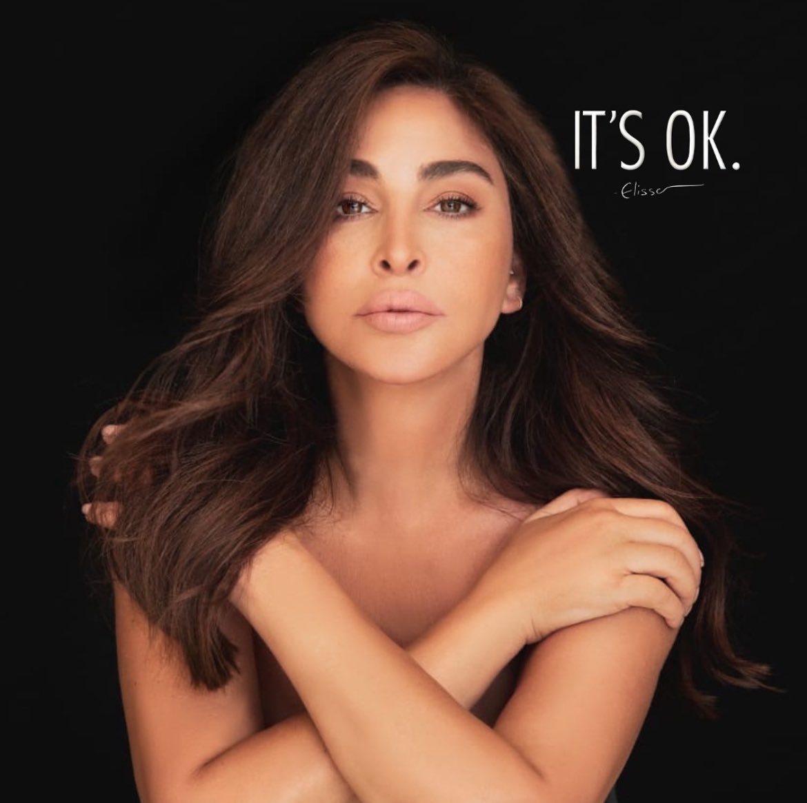 رغم لقاءاتنا القليلة نسبياً على مر السنوات ولكنني كنت أعتقد أنني اعرف #إليسا جيداً .. إلى أن تابعت الوثائقي الخاص بها فاكتشفت جوانباً جديدة في حياتها وشخصيتها وأحببتها أكثر ♥️ كنت أتمنى لو أنها توسعت أكثر في الحديث عن الجانب الفني لأن حكايات كثيرة ربما تستحق الإضاءة عليها ولكنها