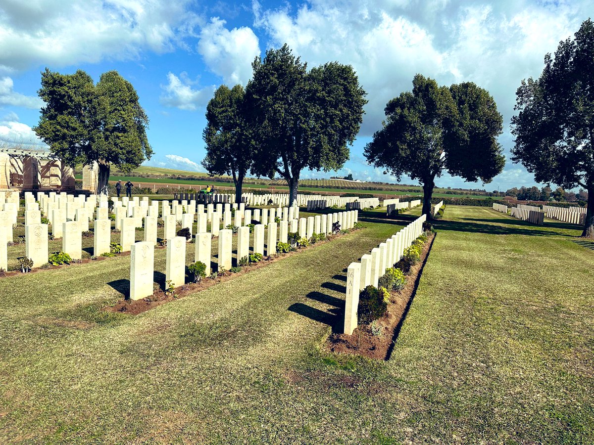 Visiting today Medjez beb WC 
<a href="/CWGC/">Commonwealth War Graves</a> <a href="/AAPAComms/">AAAComms</a>