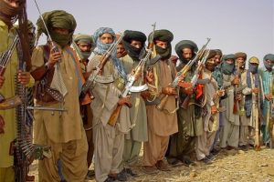 ShoaibBlh's tweet photo. #Balochistan
#OperationValentine #BalochistanRejectsTerrorism 
#BalochMissingPersonsMarch 
#bb23 

بلوچ لبریشن آرمی بکھرنے کے قریب

29 جنوری کو بلوچ حقوق کی خود ساختہ تنظیم بی ایل اے نے بلوچستان میں مچھ اور اس کے گردونواح کے مختلف مقامات پر حملے کیے لیکن بی ایل اے کسی بھی علاقے پر قبضہ کرنے میں ناکام رہی۔

ان کے بے دریغ حملے کے نتیجے میں 5 سالہ معصوم بچہ ابوذر سمیت کئی دیگر معصوم بلوچ اور پشتون شہری شہید اور زخمی ہوئے۔

جوابی کارروائی میں، سیکورٹی فورسز نے پیشہ ورانہ انداز میں حملے کو ناکام بنا دیا، جس میں BLA کے 21 دہشت گرد مارے گئے، اور مزید دہشتگردوں کے مارے جانے کی بھی اطلاعات ہیں۔

نام نہاد مجید بریگیڈ کی اصل اقات کا اندازہ ان تصاویر سے لگایا جا سکتا ہے۔

سیکیورٹی فورسز کے ہاتھوں مارے گئے ان 21 دہشت گردوں کو اب ماہرنگ بلوچ لاپتہ افراد کے طور پر پروپیگنڈے میں قرار دے گی جس کے لیے اس نے اسلام آباد میں 3 ماہ طویل ڈرامہ کیا۔ ماہ رنگ کا ایک مسنگ پرسنز ودود ستک زئئ مچھ حملے میں مارا گیا.
حیران کن بات تو یہ ہے کے خودکش ودود ستک زئئ کی بہن، گل زادی اس کو ماہ رنگ کے ساتھ اسلام آباد میں مسنگ پرسنز میں شامل کر تی رہی۔

اس بلوچ دہشت گرد گروہ نے ماشاءاللہ ہوٹل کولپور سمیت مقامی بلوچ کاروبار اور انفراسٹرکچر بشمول گاڑیوں اور ہوٹلوں پر حملہ کرکے علاقے کا درہم برہم کیا۔

ماشاءاللہ ہوٹل مقامی باشندوں کے لیے ایک مقبول مقام تھا جو ان دہشت گردوں تباہ کر کے مقامی لوگوں سے چین لیا۔
یہ دہشت گرد تنظیمیں واضح پیغام دے رہے ہیں کہ ان کا واحد مقصد خطے کے امن، ترقی اور خوشحالی کو سبوتاژ کرنا ہے۔

ان دہشتگردوں کے پاس اب چہرہ چھپانے کیلئے صرف گمراہ کن خبریں باقی بچی ہیں۔ بچوں سمیت معصوم لوگوں کو قتل کرنے کے بعد یہ دہشت گرد گروہ اب اپنے وجود کو بچانے میں مشکلات کا سامنا کر رہے ہے۔

اپنے آپ کو “سرمچار” کہنے والے مسلم گروں سرور دورک اوران جیسے بہت سے بزدلوں کو کھونے کے بعد “مجید بریگیڈ” جیسی دہشتگرد تنظیم نے اپنا مکروه چہرہ واضح کردیا ہے۔

بلوچستان کے بہادر اور غیرت مند عوام نے بی ایل اے اور اس کی تمام دہشت گردانہ کاروائیوں کو مسترد کر دیا ہے۔