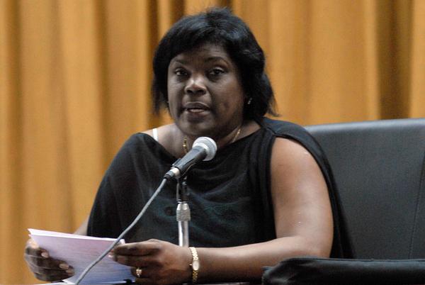 RamnMonte1's tweet photo. La  Primera Secretaria del Comité Provincial del @PCC
 en #SantiagoDeCuba,@BeatrizJUrrutia constituye un ejemplo de consagración al trabajo. Cumplirá su responsabilidad con el firme compromiso revolucionario que siempre la ha caracterizado.
#Cuba #65AñosEnRevolucion #GenteQueSuma https://t.co/Ih5wctkd1H