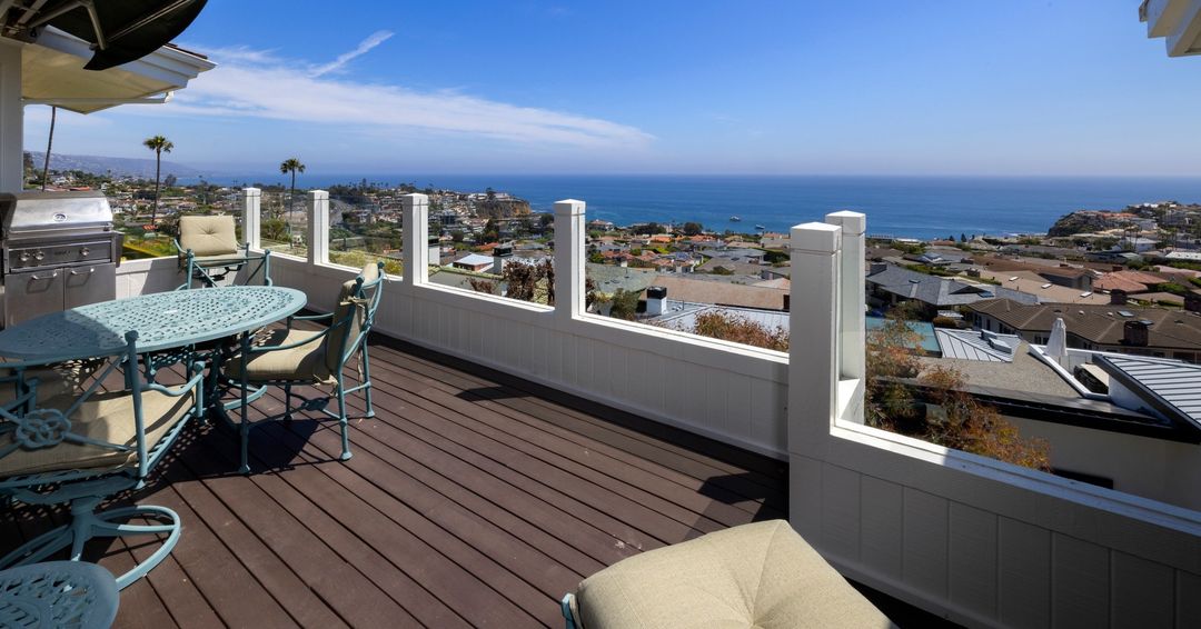 RodDaley's tweet photo. NEWLY LISTED
For Sale: $12,500,000 
5 bedroom  l  5 bath  l  5191sqft
949.395.1091

@CBRB #1005EmeraldBay #RodDaley #RealEstate #CBGlobalLuxury #EmeraldBayEstates #LuxuryRealEstate #LuxuryHome DRE #00456990 *Virtual Staging images https://t.co/TvxmrAxzYW