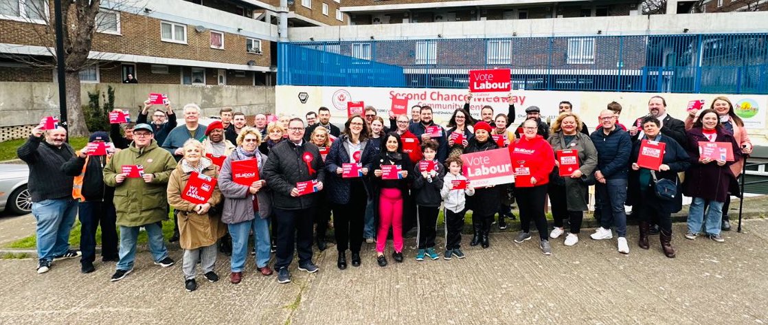 Great day out with <a href="/lewishamlabour/">Lewisham Labour</a> to support <a href="/MedwayLabour/">Medway Labour & Co-operative Group 🇬🇧🤝🇺🇦</a>, <a href="/naushabah_khan/">Naushabah Khan MP 🌹</a> and @LaurenREdwards and speak to voters about Labour's plan to make work pay.  Hope to be back again soon!