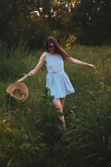 summer, I miss you! 🥺 &bull;&bull;&bull; more of me on a sunny meadow- o☀️f https://t.co/kiI1A7jk8L<a href="/tag/m%C3%B3jjubileuszx"class="tags"><span>#m&oacute;jjubileuszx</span></a>