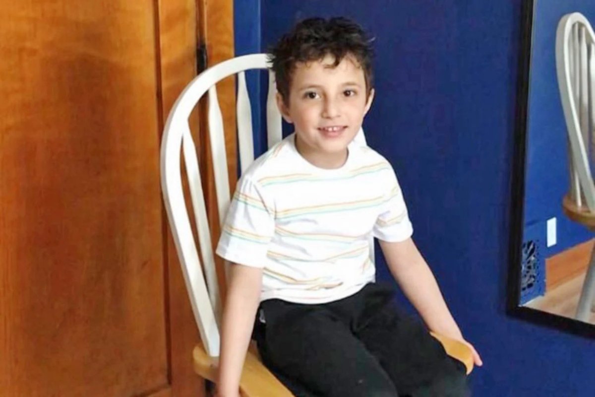 ON OCTOBER 14TH A 6 YEAR OLD PALESTINIAN AMERICAN BOY WAS MURDERED AND HIS MOTHER WAS INJURED AFTER THEIR LANDLORD ATTACKED THEM SIMPLY BECAUSE THEY WERE PALESTINIAN. JOE BIDEN DOESNT CARE ABOUT AMERICANS AND HE NEVER WILL. THIS BOY WAS STABBED 26 TIMES DO YOU UNDERSTAND THAT