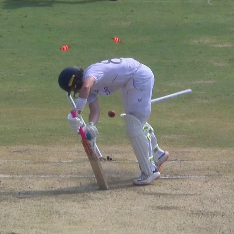 Me: 
“Yeah I really think this seasons my year, I’m gonna bat up the order, get a decent start and then whack it” 

Also Me after facing one ball from a 40mph middle aged man :