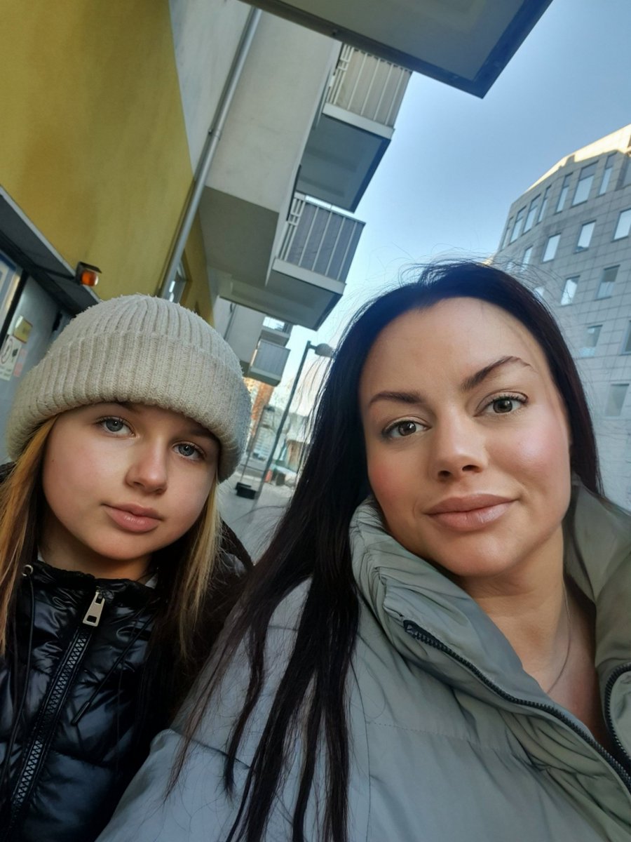 Dagens d- vitamin dos🥰Jag å min mini me💞