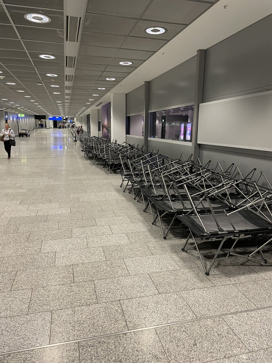 erykkl's tweet photo. @Airport_FRA ready for delays and cancellations but with the poorest security in Europe https://t.co/kWNRnH0RVY