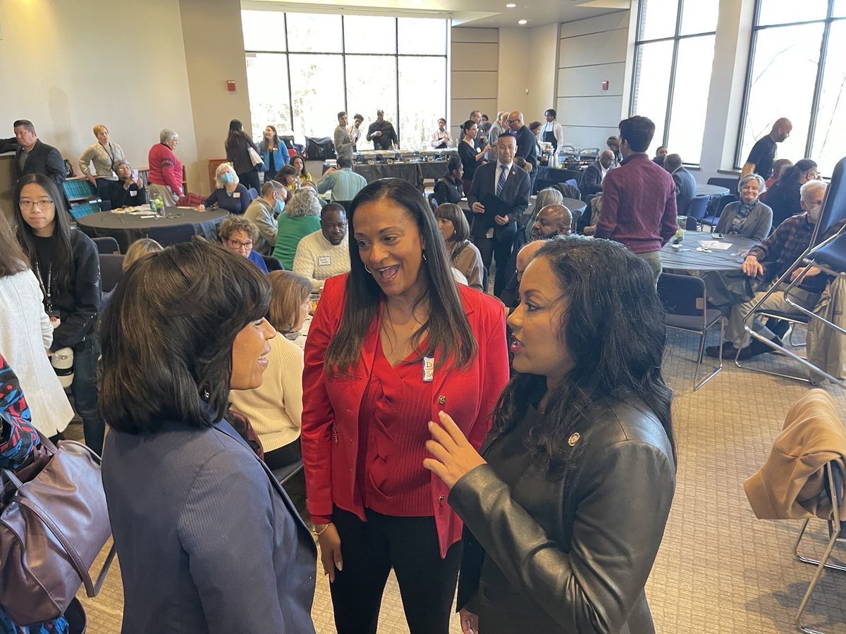 Over 150 people out in Howard County today for our meet at greet with <a href="/CalvinBallTeam/">Calvin Ball</a>. We tackled issues ranging from gun safety to a woman’s right to choose to better schools for our kids.

Showing up with the people. That’s how we win this race.