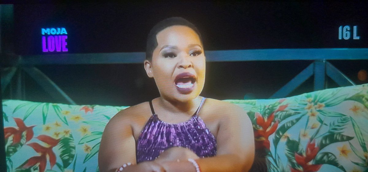 MrSmegOfficial's tweet photo. Spoil the child ...?a spoiled kid can't cook for her man #Rekere https://t.co/sNOEkGxig9