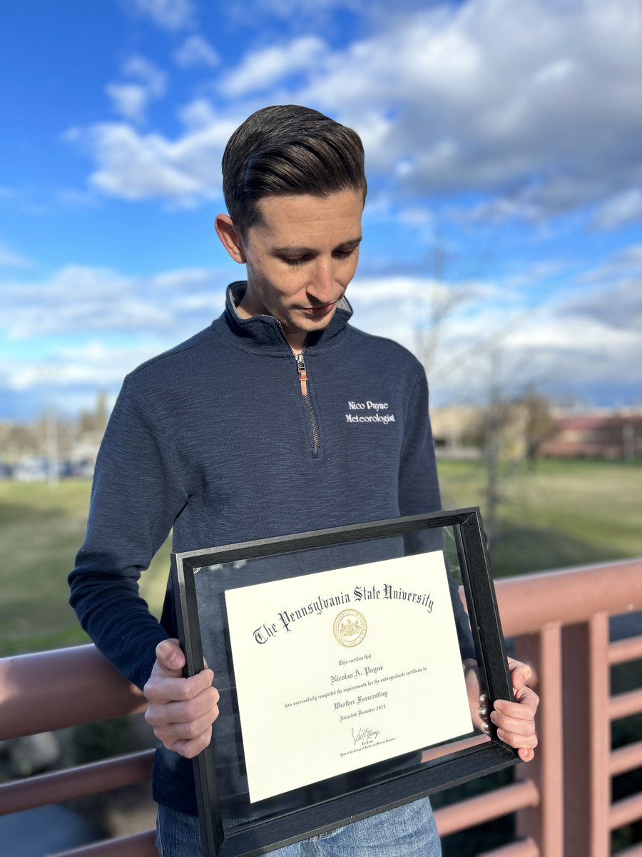 NicoABC30's tweet photo. Coming from a small town…Brawley, CA, never in my wildest dreams did I think I would end up on TV, yet alone a weatherman forecasting for many Californians. Becoming a certified Meteorologist was not a breeze, but I’m proud that my journey has led me to this milestone. Stay dry! https://t.co/s5sHQFxZR1
