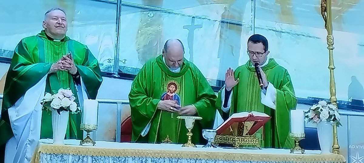 VandaS66228's tweet photo. @REDEVIDA Deus seja louvado!! https://t.co/YtouhrPN3F