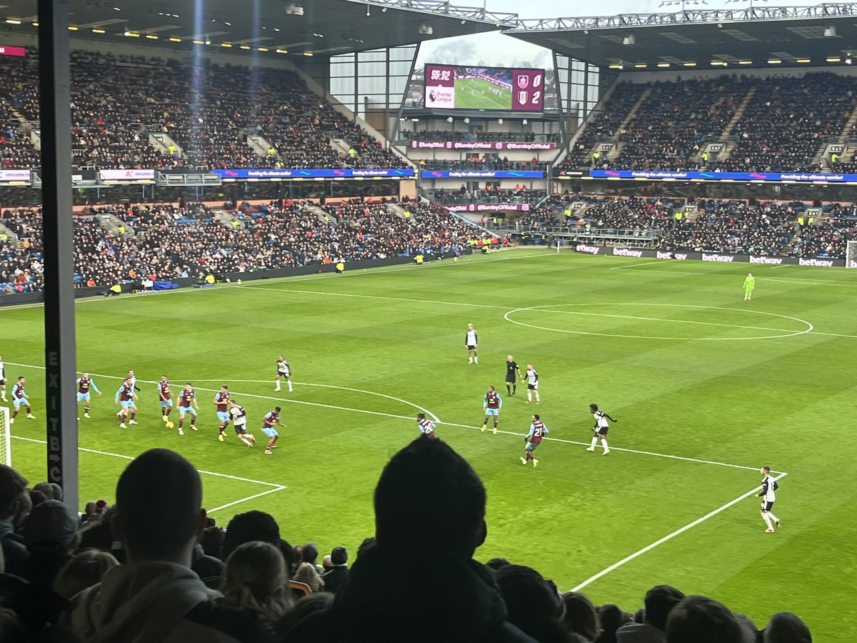 tomjgreatrex's tweet photo. Football 23/24 match 67

@BurnleyOfficial 2-2 @FulhamFC 

Almost….

#ffc #operation38points #fourwins https://t.co/Z0kBySGEbR