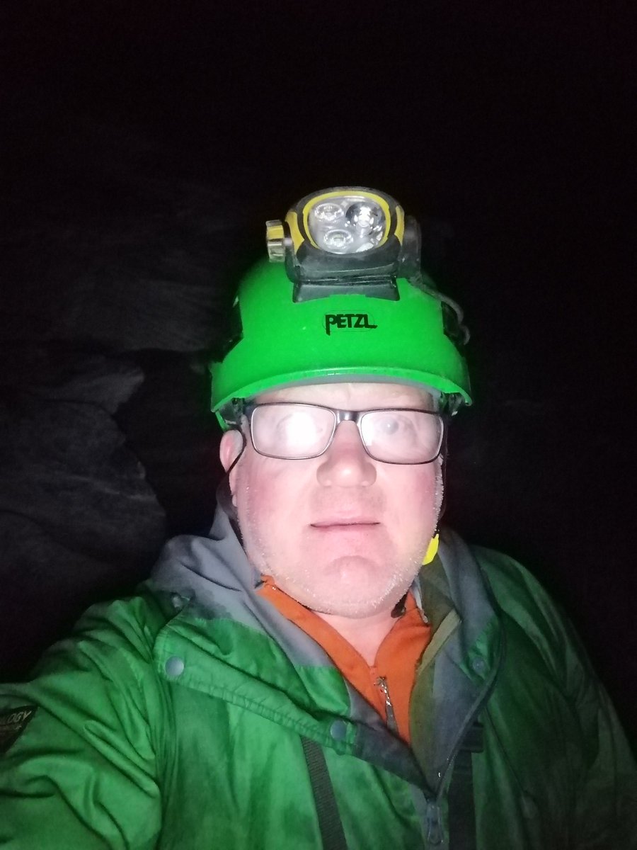 Underground adventure at Wrysgan today. Working too hard to take photographs 🤣

#neverstopexploring #mineexploration #outdooradventure #undergroundadventures
#chmastraining