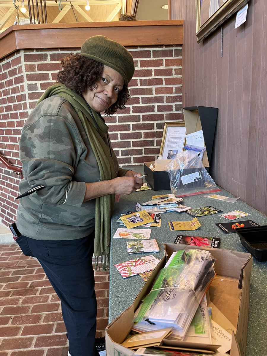 WDCGardener's tweet photo. Learning so much at the Washington Gardener Seed Exchange at #greenspringgardens #dmv #seedswap #gardendc #seedswapday #seeds #seedexchange https://t.co/3sqWY1onKW