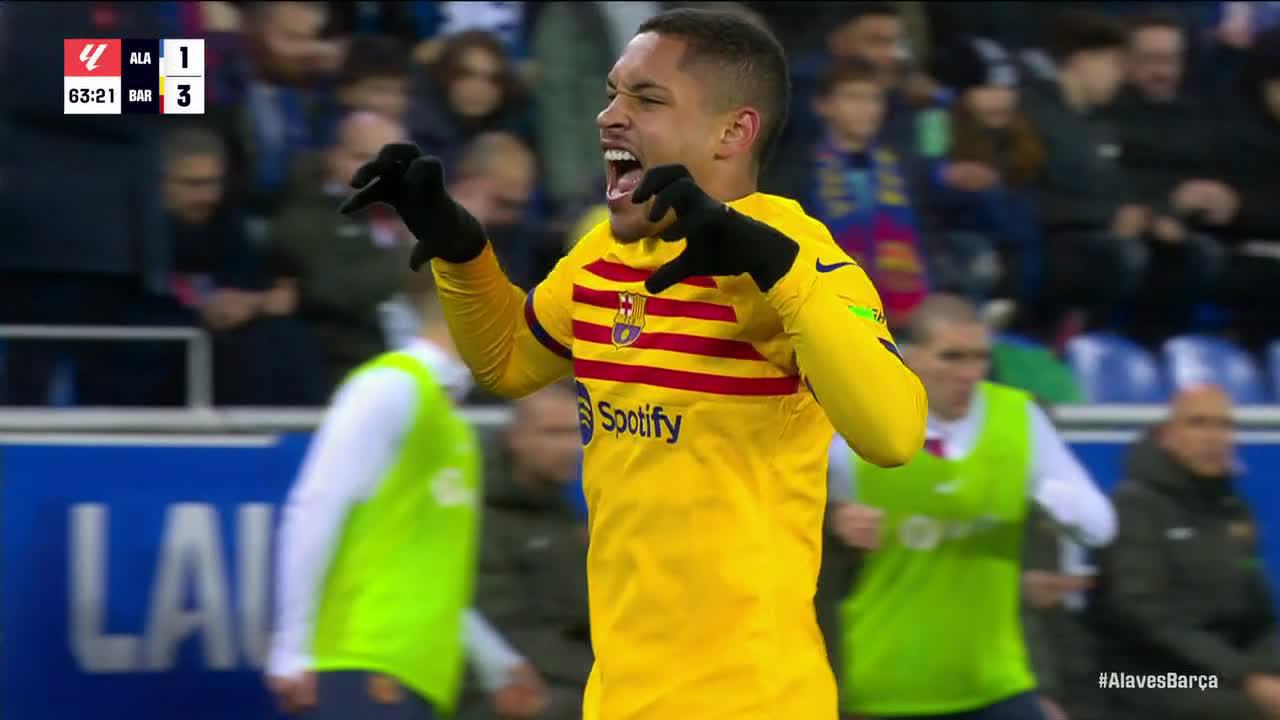 TWO GOALS IN TWO GAMES WITH BARCELONA FOR VITOR ROQUE 🔥
