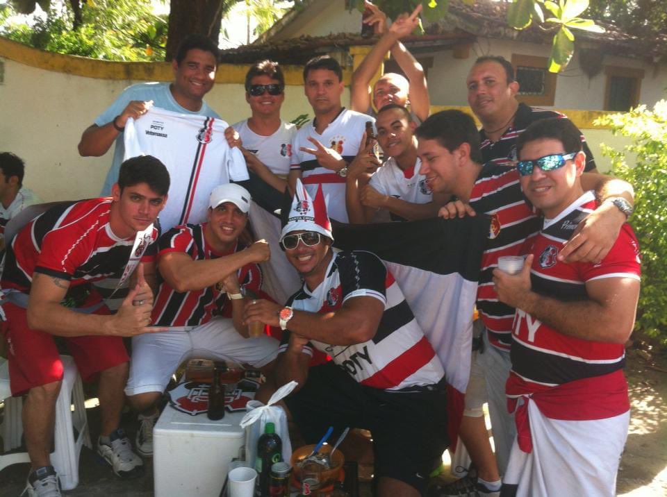 wagnerlima1980's tweet photo. SANTA CRUZ FUTEBOL CLUBE 🇾🇪 #110ANOS https://t.co/RuZtzPwAQn