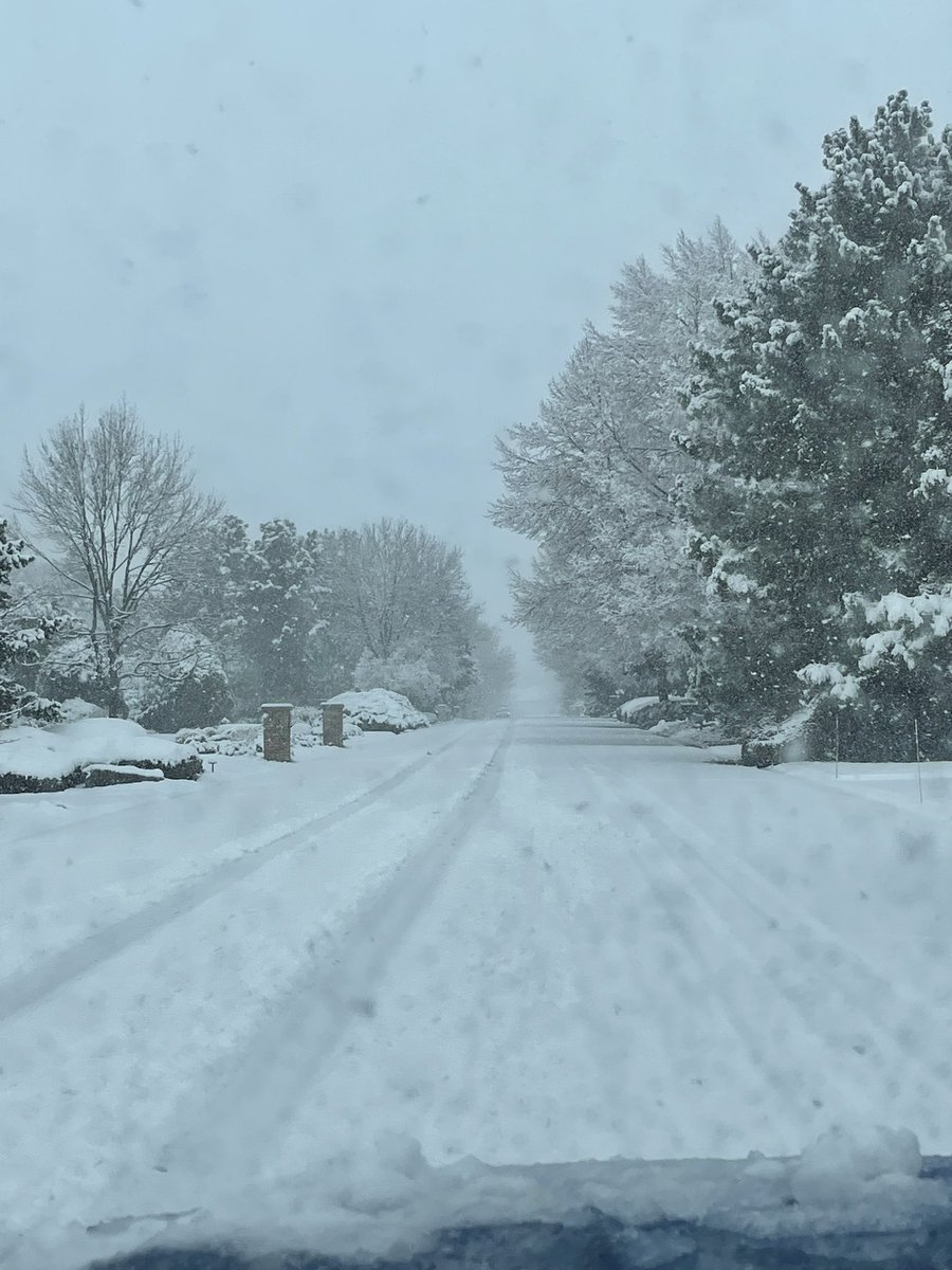 Approaching about 4” of snow in south Aurora at Parker and Hampden Ave.  Switched from rain to all snow just over 3 hours ago.