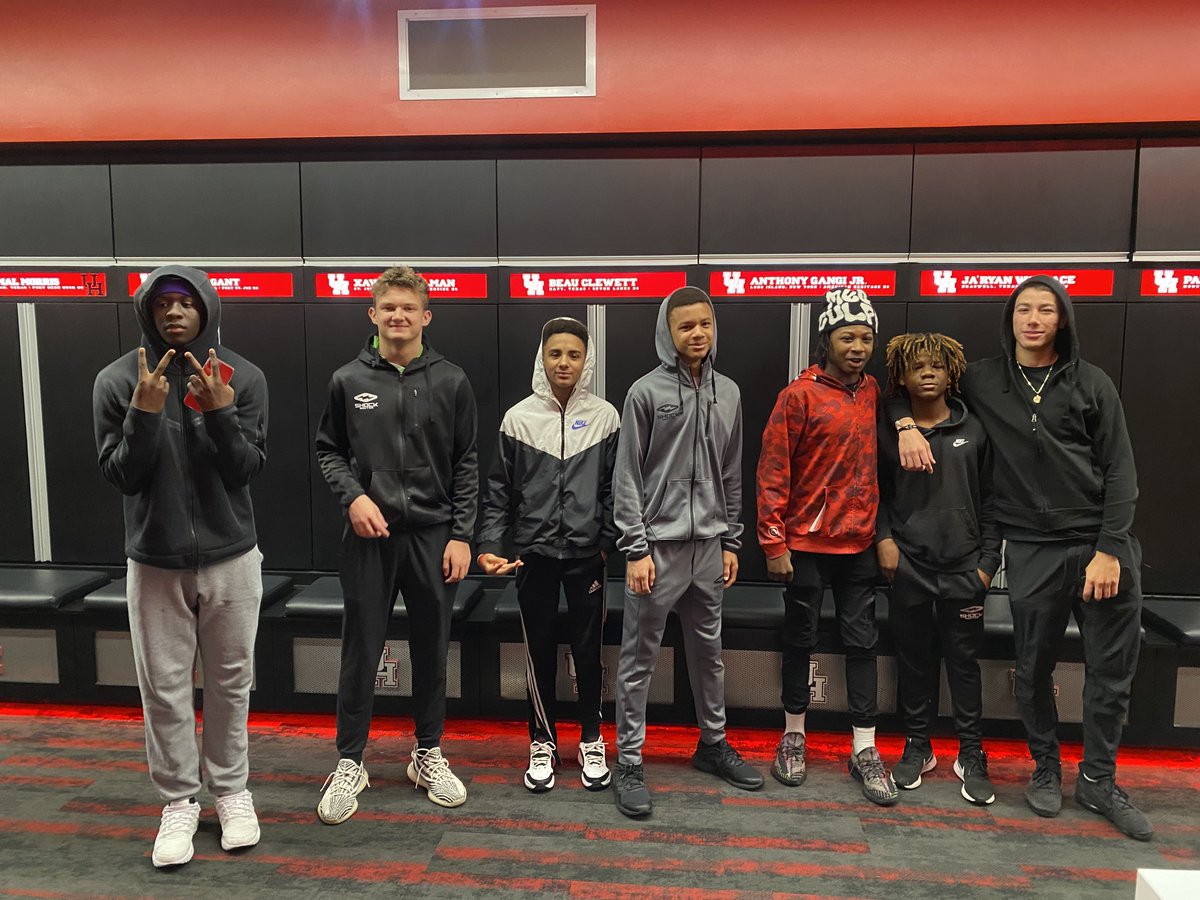 Fury7v7's tweet photo. Thanks  @UHCougarFB for showing the FURY BOYZ love today. #BuildTheFence 
#RecruitFuryBoyz 

@CoachWEFritz @wesley_fritz  @CoachShawnBell https://t.co/xgp2mhZlNE