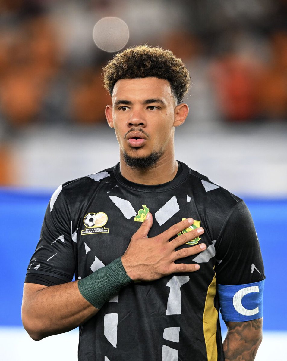 🔥 He’s the goalkeeper of the tournament. No doubt. @ronwen30 stopped four Cape Verde’s spot kicks, taking #BafanaBafana straight to the #TotalEnergiesAFCON2023 semi-finals. Until today, no goalkeeper at #AFCON2024 had made a single save in a penalty shootout. 🇿🇦⚽️🇿🇦⚽️🇿🇦⚽️🇿🇦