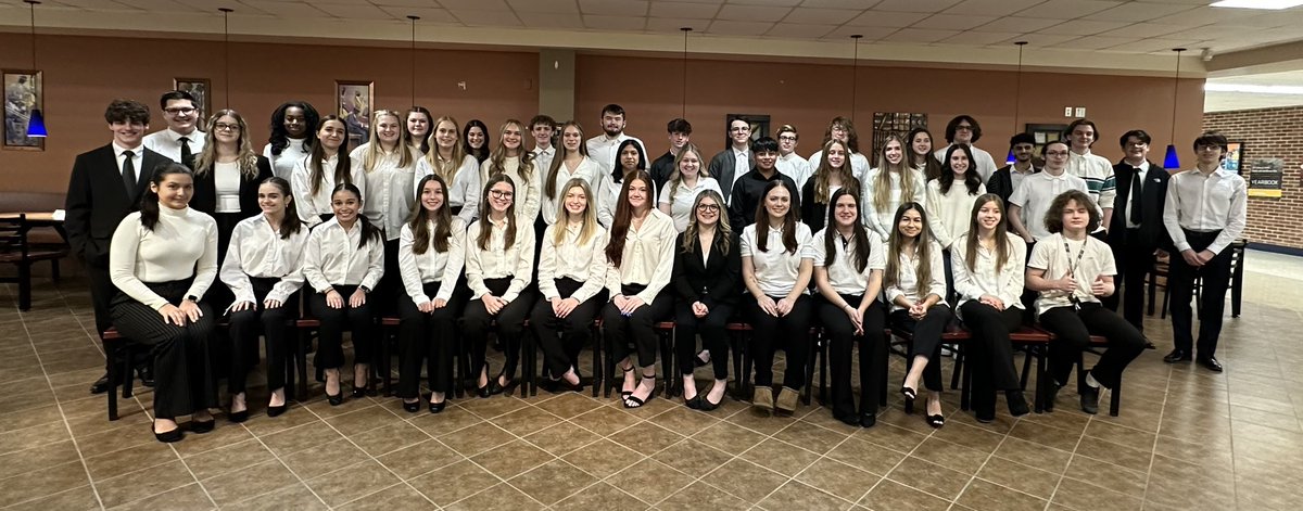 Mrs. Yokhana tweet media