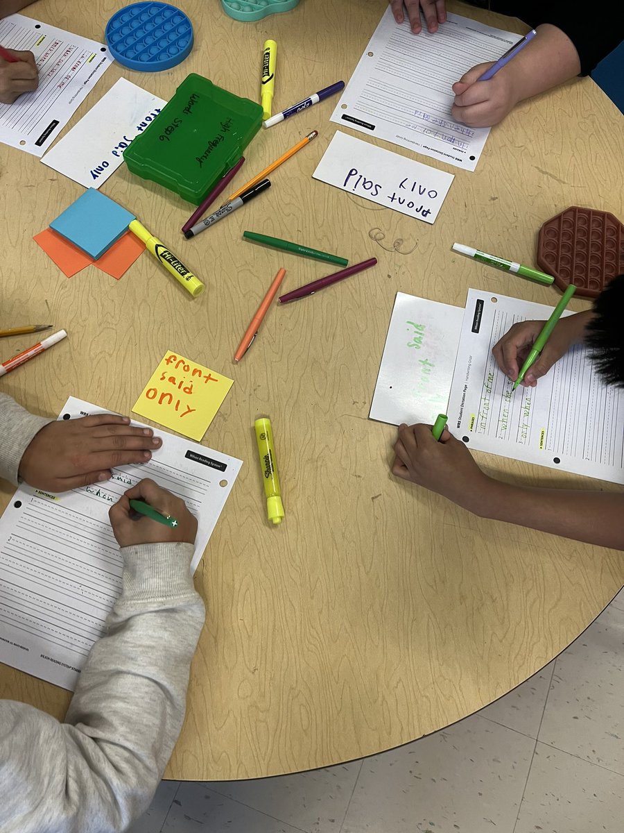 VDVReading's tweet photo. Ss doing some great work and progressing every single day. #allin4theville #wilsonworks https://t.co/fJsvgkcANk