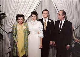 iShowTunes's tweet photo. RARE #LizaMinnelli/#PeterAllen #WeddingPhotos (1967)...
#JudyGarland #VincenteMinnelli @Lorna_Luft #JoeLuft https://t.co/0z5F8e7enJ