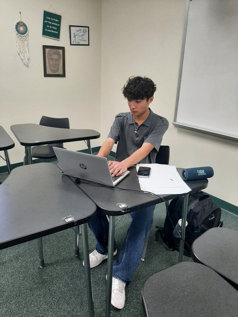 Wichita East Blue Aces Speech & Debate tweet media