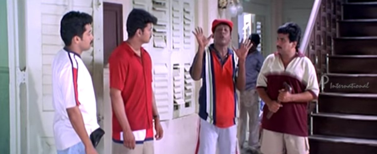 வடக்கில் ஒரு  எண்ணம், "உங்க ஊரில் தலைவா என்று சினிமாக்காரங்களை நம்புவீர்கள்.உயிர்கொடுப்பீர்கள். ஆட்சியில் உட்கார வைப்பீர்கள் " என்று சொல்லிக் கேலி செய்வார்கள்.அந்த எண்ணத்தில், இனி அதிமுகவால் வாய்ப்பில்லை என உணர்ந்து, ஒரு ஒரு நடிகராக அழைத்து  தமிழ்நாட்டில் பாஜக நுழையப்பார்க்கிறது.