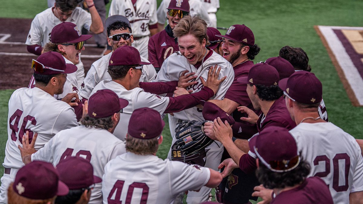 From The Sun Belt Preview 📂 Featuring a whopping 18 seniors, @TxStateBaseball should once again be in the postseason discussion. The Bobcats have plenty of talent on the mound, and the offense is in good shape with @chasemora11 leading the charge. 🔗 d1ba.se/3w3Xa5V
