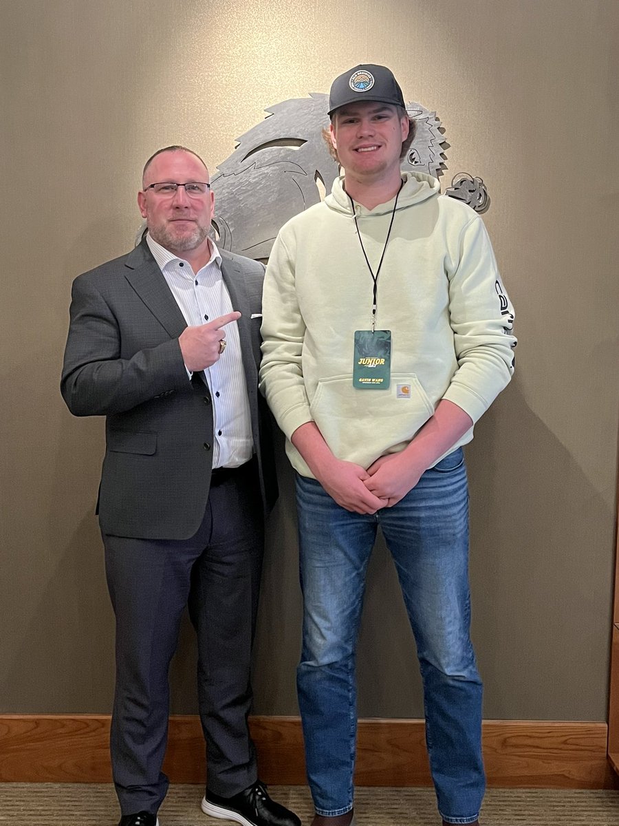 GavinWang888735's tweet photo. After an amazing visit and talk with @CoachTimNDSU and @FBCoachLarson I am happy to have received my first offer to continue my football career at the D1 level! @NDSUfootball @AnnandaleCards https://t.co/YEmmolsVJo