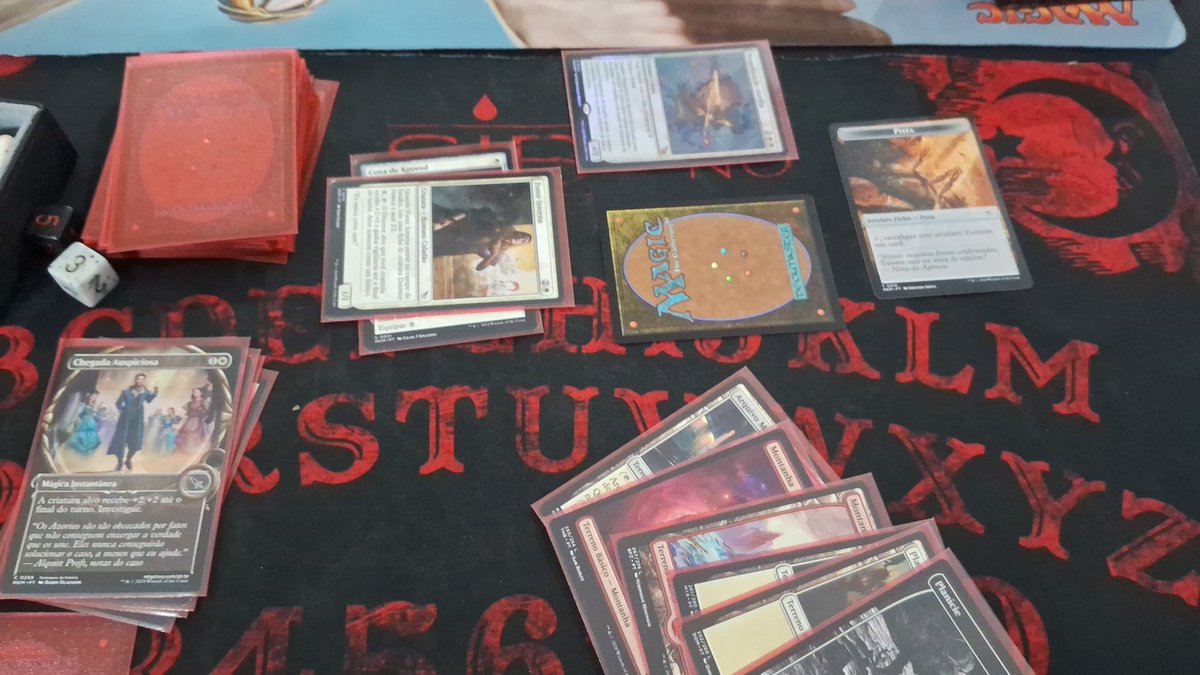 blackmanamtg's tweet photo. Hj foi dia de jogar o pré release de #MTGKarlov na mtgcards
A coleção tá bem divertida e deu para pegar 4-0 e primeiro lugar com bolos groselha #MTG #MTGMKM https://t.co/WOeu2jwRmV