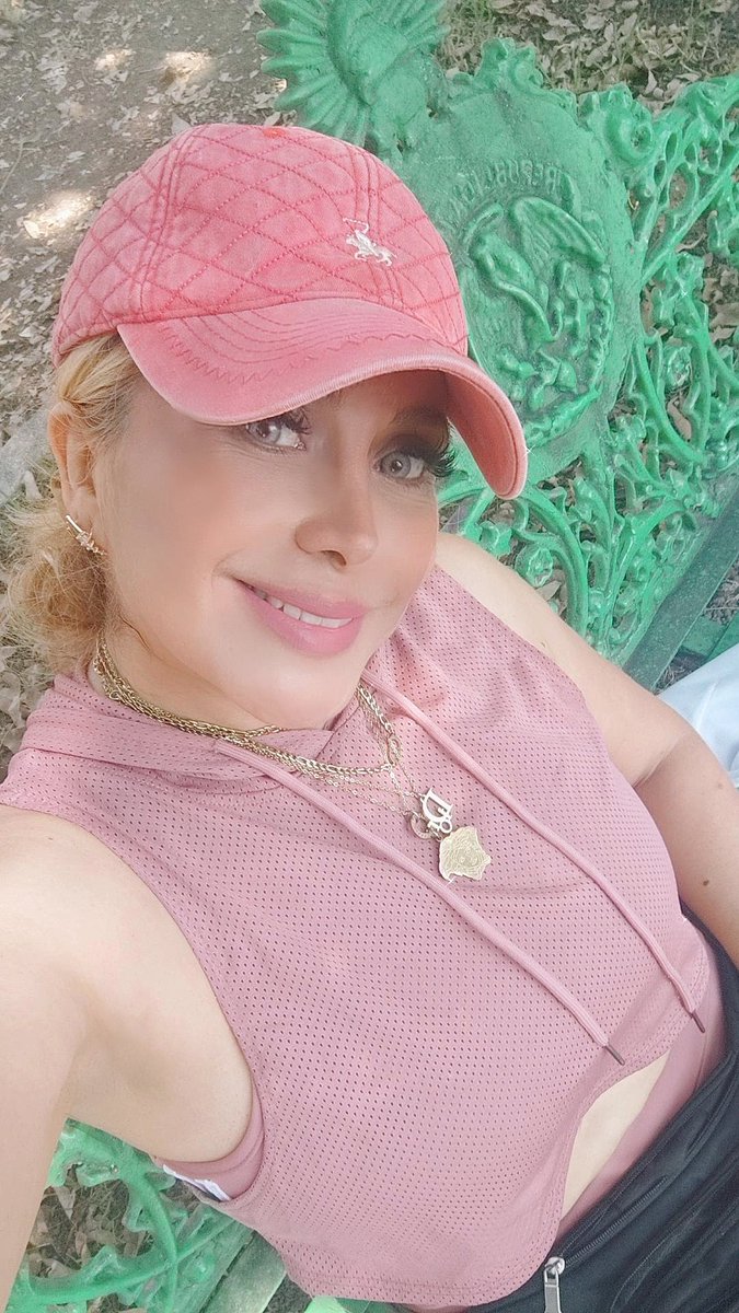 overgess's tweet photo. Todo se aprende y el Sol sale diario para tener nuevas enseñanzas...
"Donde aprendiste a juzgar, aprenderás a amar. Donde aprendiste miedo, aprenderás seguridad. Donde aprendiste a desconfiar, aprenderás a confiar Y cada experiencia de aprendizaje tocará tu corazón". https://t.co/6nH2MBQ7Cg